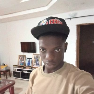 mojereolasamson's profile picture. 