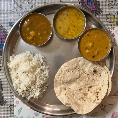 dan5o_yasan's profile picture. インド映画のアカウントのはずがおすすめ異国ご飯を紹介する場に。主に神戸、次に大阪。@m_aki55 は息してません。定期的にゴミ掃除してます。