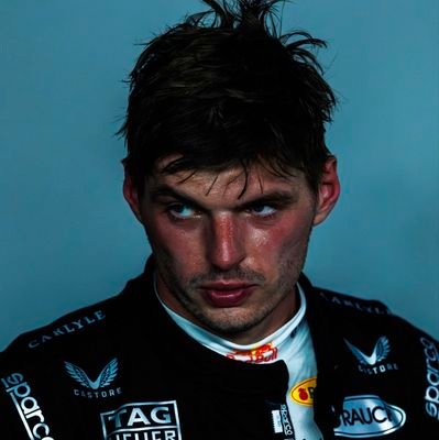 mv33____'s profile picture. 