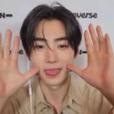 twcyiebabyy's profile picture. tears in my 9wice loving eyes