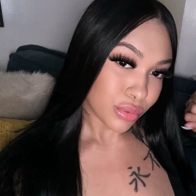 GoodVibezzz10's profile picture. Mom🩷 Rad Tech 📚 NYC🌃 NEW PAGE