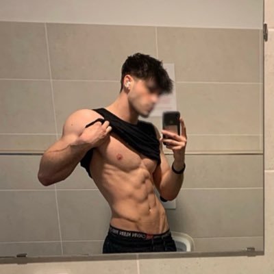 MiamiStr8Flex's profile picture. TOM🔥 Muscle Alpha 💪 Hetero fucking gays for $$ 😈 Real meets, cam shows & dirty undies 👉 https://t.co/zjrmbZD4PR