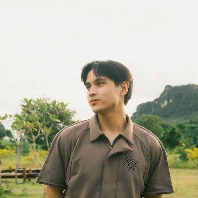 rdlrdlens's profile picture. 