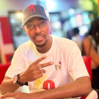 fraancamara's profile picture. NO COMMENT