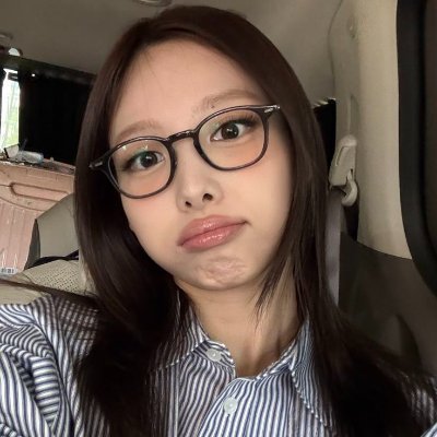 Skrtss_'s profile picture. Ambitio mea est vincere me ipsum.
stans #트와이스, #에스파,  #르세라핌 etc.