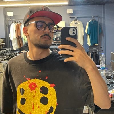 imosnew's profile picture. https://t.co/B7eNAIa99J !!چنلمممم