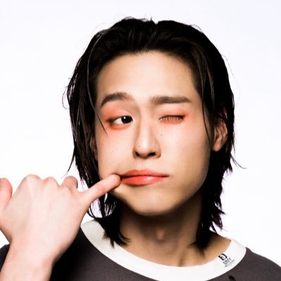 BILLKIN_BSLX's profile picture. 🇨🇳photo edit #BSLXWALLPAPER #BSLXGIF