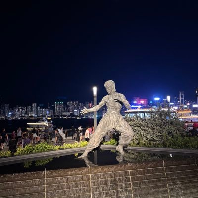 Ekonomiktetikc's profile picture. 