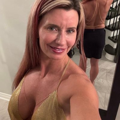 Gabriel00305969's profile picture. 🇺🇸Proud 🇺🇸 not your average 51 mom- this is my private chat and artwork page