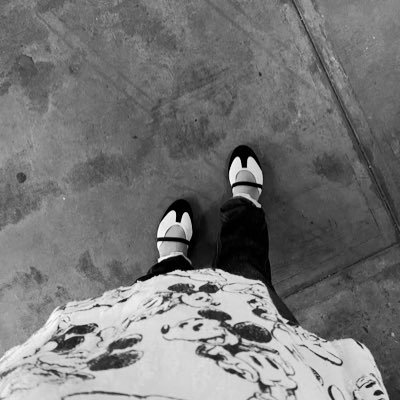 tikatikungg's profile picture. i love talking to you 🤍 short girl with a temper.