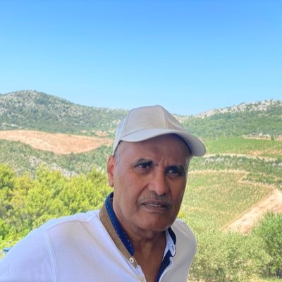 mohbinali's profile picture. Believe in human rights.