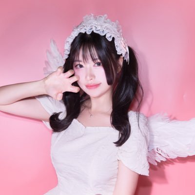 sunbling_'s profile picture. 