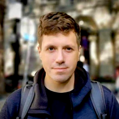 ocorich's profile picture. xRoblox marketing & biz ops lead. Now vibe coding for kids @ https://t.co/aAJ4eqQJQs 

I've also built some popular Roblox games with AI.