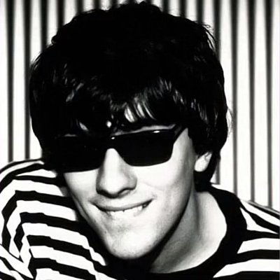 flwr_blossm's profile picture. Hey!, just scrolling. 
//🐞🫶//🎧🦍