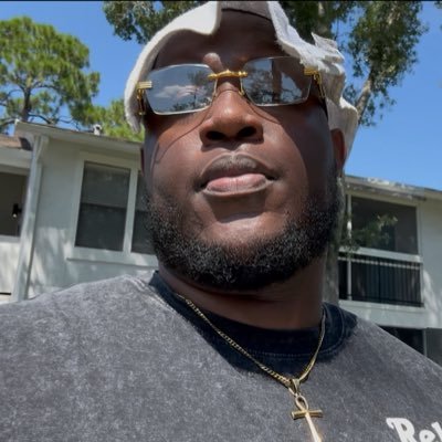 tmnmal_'s profile picture. 229 | the math is always right | I know what I said keep your fake educational response for your mother