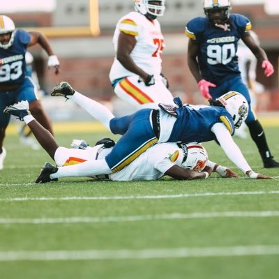 MikingJohnson1's profile picture. Hybrid Linebacker @tvdefenders | 4.0GPA | 📲 708-545-2461 | Miking1@iCloud.com | Co27🎓|#JUCOPRODUCT