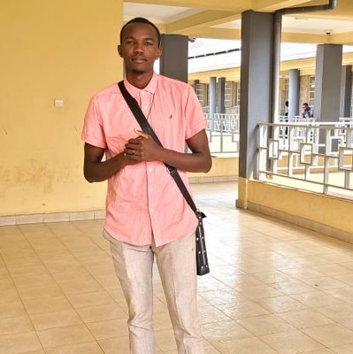 HSelleh16337's profile picture. to much source in my juice 🍹