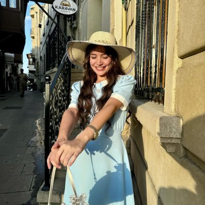 dilbarkarabeys's profile picture. 💖