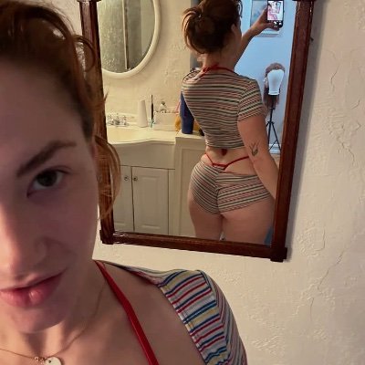 annyphilip256's profile picture. 