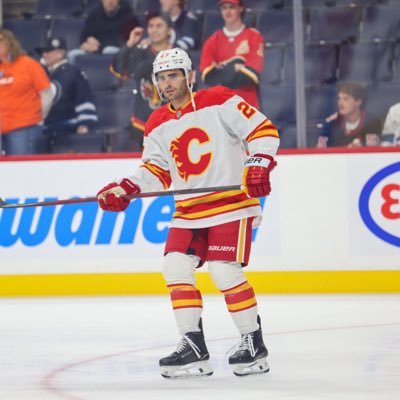 lunareclipse_47's profile picture. #flames, #flyeaglesfly, #wantitall, #wethenorth // 🇨🇦