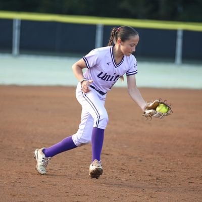 Showtimemila8's profile picture. Baseball girl to softball girl, the journey begins!