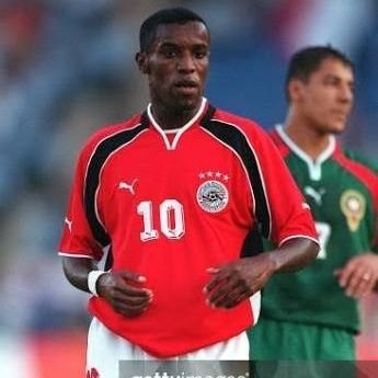 mlondi_01424's profile picture. Iam just an original human being  who love to Lough and football  .English and I usually we get along very well but  sometimes it overwhelmes me and i feel lost