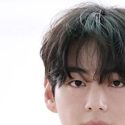 omaewwamou's profile picture. mn