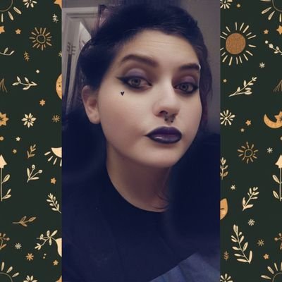 LocalFreakShow's profile picture. Hello my little ☀️’s & 🌙’s ! ❣️ 💛Jessi ♎️Libra 💅🏻 93’ baby 🌴Florida ❤️‍🔥Witch Mama🧸🫶🏻Taken