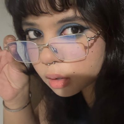 misandrica444's profile picture. 22 femme lesbian ✭ mdni