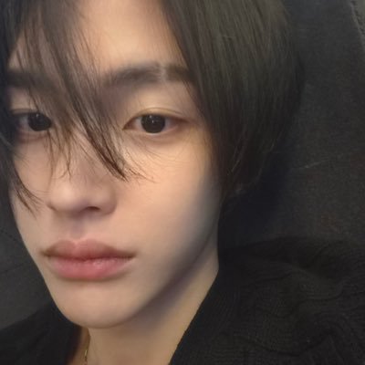 wonbinjustx's profile picture. 