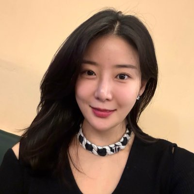 annajoy_124's profile picture. 