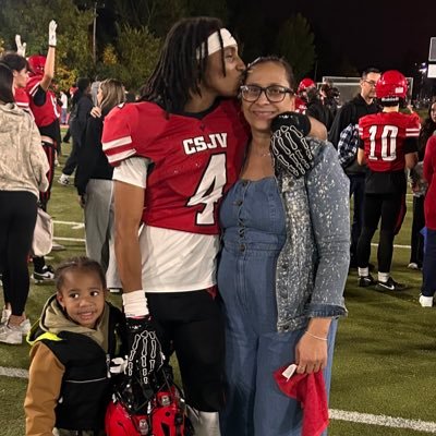 adrmania4's profile picture. WR • 5’10ft • 150lbs • HS: College Saint Jean Vianney• 4.6u 40⏱️• 2026🇨🇦 2028🇺🇸• email: adenrigon4@gmail.com •☎️: 514-576-1742 •IG: adrmania4