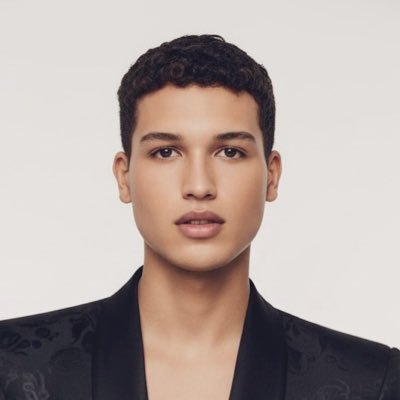 lucasnascov's profile picture. 