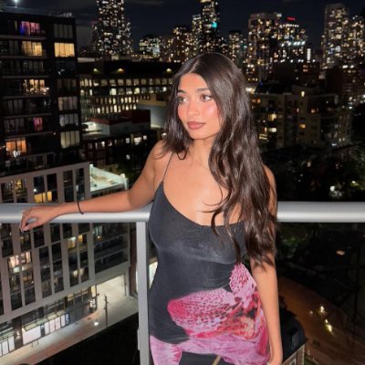 ashley_9122's profile picture. The market never sleeps. Neither do opportunities.