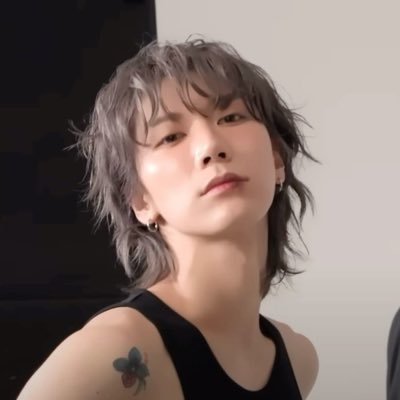 95yongqin's profile picture. that one annoying armyzen