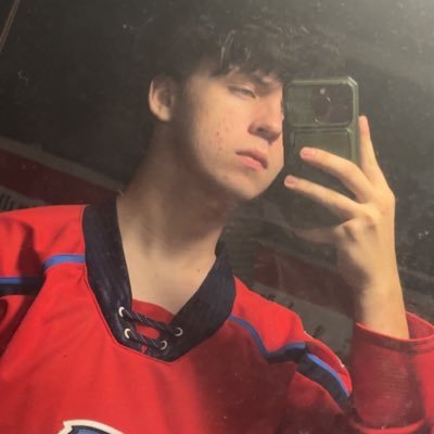 abr48yt_'s profile picture. #1 Santio Ferucci Hater #NHLBruins #stlblues