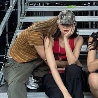 alterubyjan's profile picture. taste that hot venom