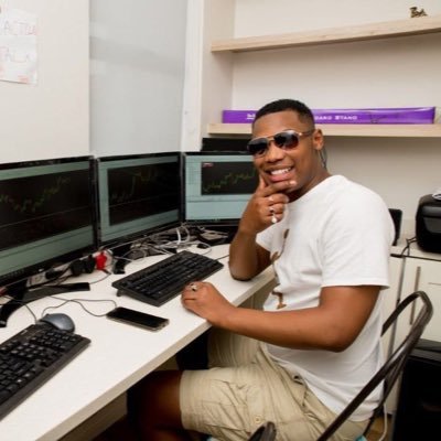 Refwayne1418911's profile picture. I'm self made millionaire author, inspirational  speaker and philanthropist.