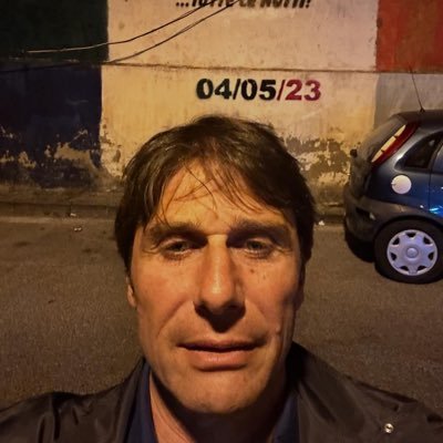 OppsEnPassant's profile picture. 