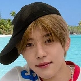 jisriaz's profile picture. proud renhyuck shipper