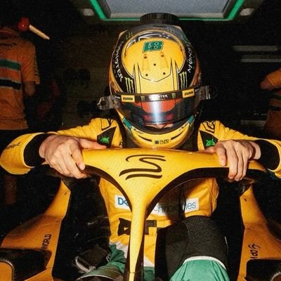 @acmilan/ @kaka/ @McLarenf1