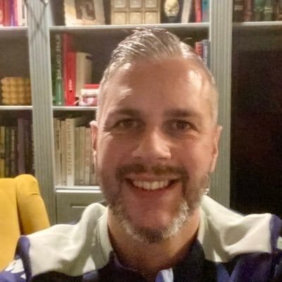 OTjp6gsuFJiN42B's profile picture. Born Hammer, live Hammer, die Hammer 💙⚒️
⚽ Matchday feels, transfer news & more
🏟️ London Stadium vibes
#WestHamUnited