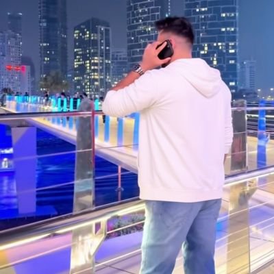 myselfprashik's profile picture. 💛