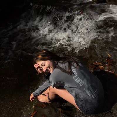 ItsJade_Linda's profile picture. Elmira, NY// published model//