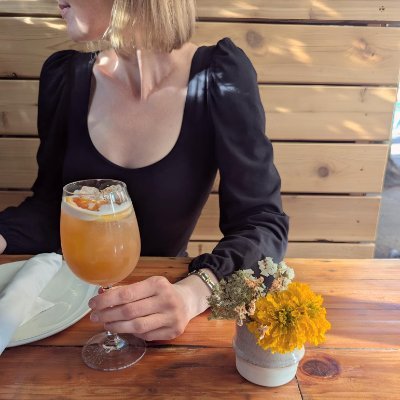 MsYorkCounsel's profile picture. Questionable Legal Advice