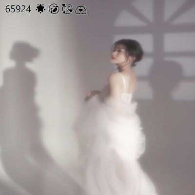 roxietyho77977's profile picture. 