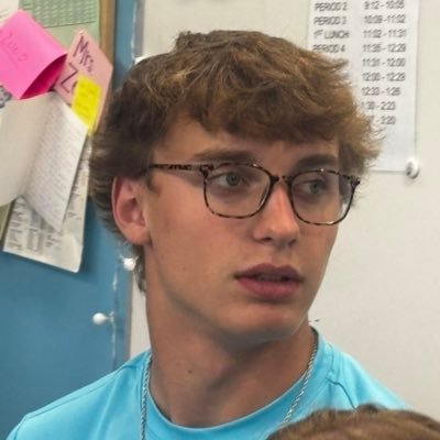 Elkhorn North Sports Enthusiast | Alex Uctmans Biggest Fan | Hater Of Skutt | Dunn Glazer | Not affiliated with Alex Uchtman, or Elkhorn North High School