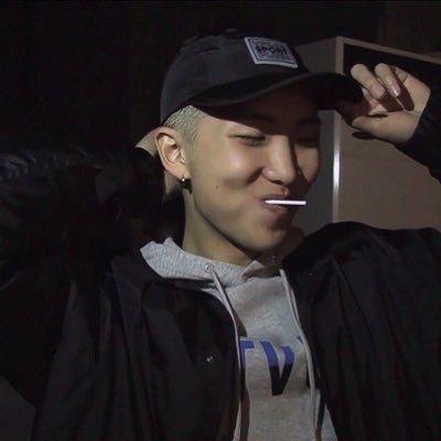 lostwithjoon's profile picture. love is just for the freaks ꔛ