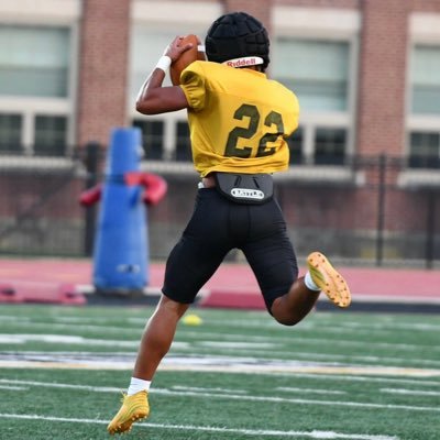 TiradoJulius's profile picture. Football-DB/WR |6’0 180lbs | Ville-2029| GPA-3.7| My #717-433-1303 | Email:juliustirado23@gmail.com|