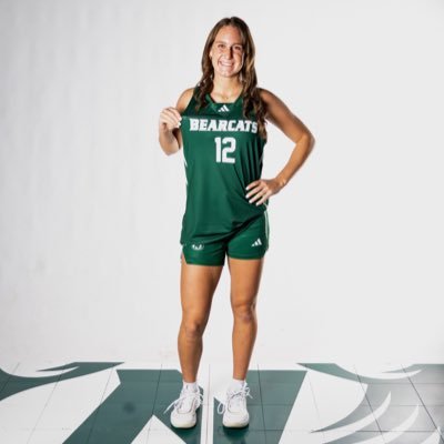 baileybirm's profile picture. Norwalk (IA) ‘25 || @nwbearcatwbb ‘29